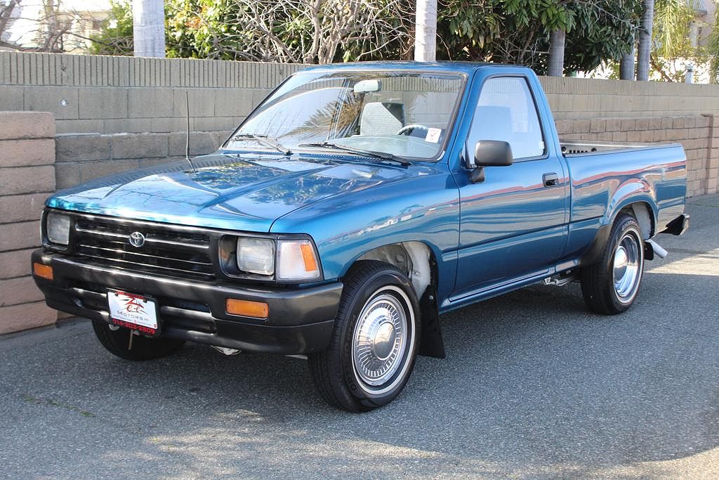 1993 Toyota Pickup null image 8