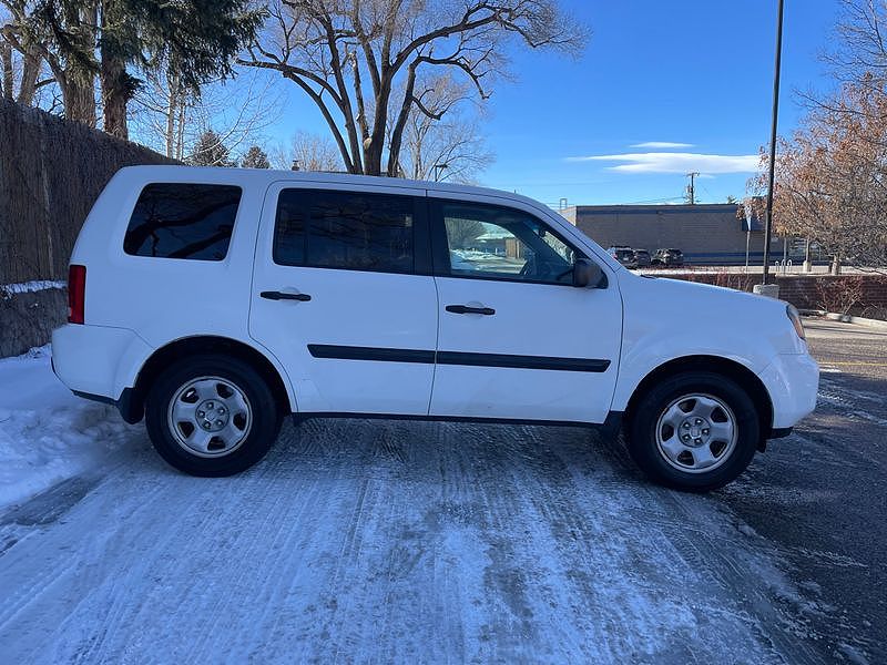 2011 Honda Pilot LX image 4