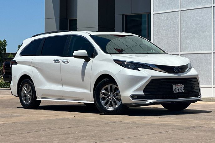 2024 Toyota Sienna