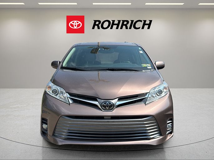2020 Toyota Sienna