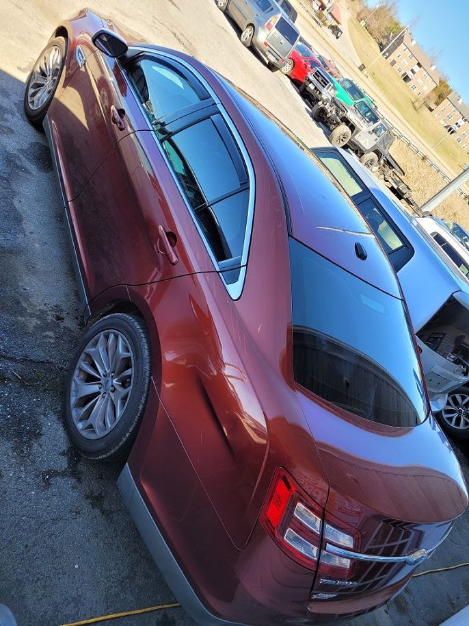 2014 Ford Taurus
