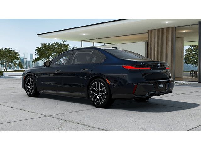 2025 BMW i7
