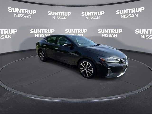 2023 Nissan Maxima