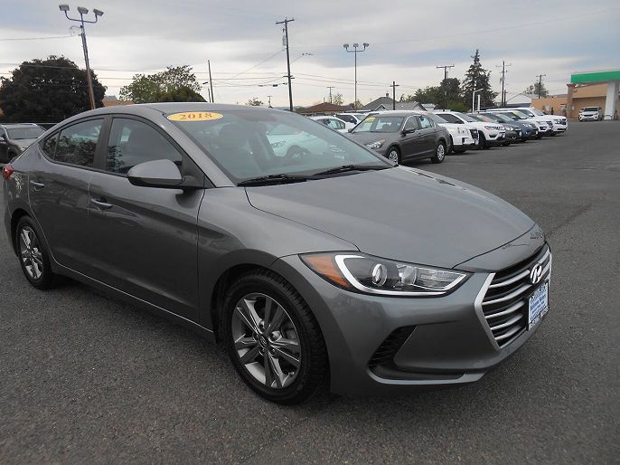2018 Hyundai Elantra
