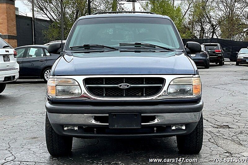 1998 Ford Explorer XLT image 1