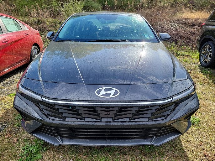 2024 Hyundai Elantra