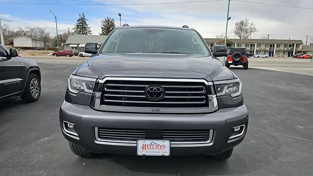 2022 Toyota Sequoia