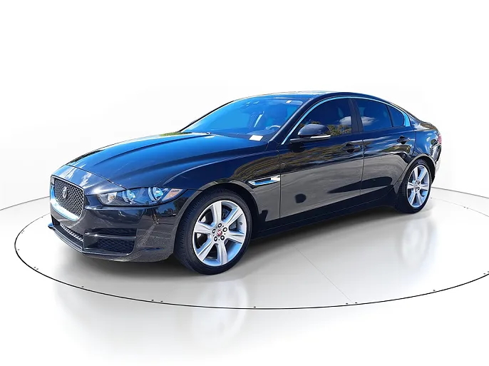 2017 Jaguar XE