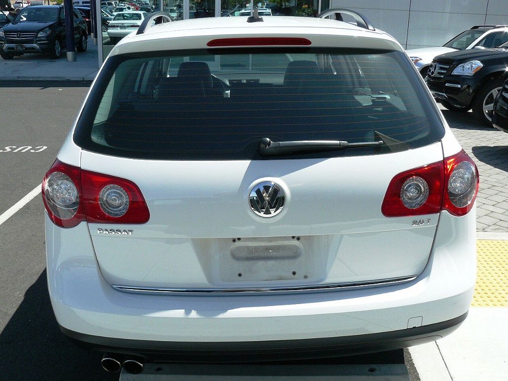 2008 Volkswagen Passat Komfort image 3
