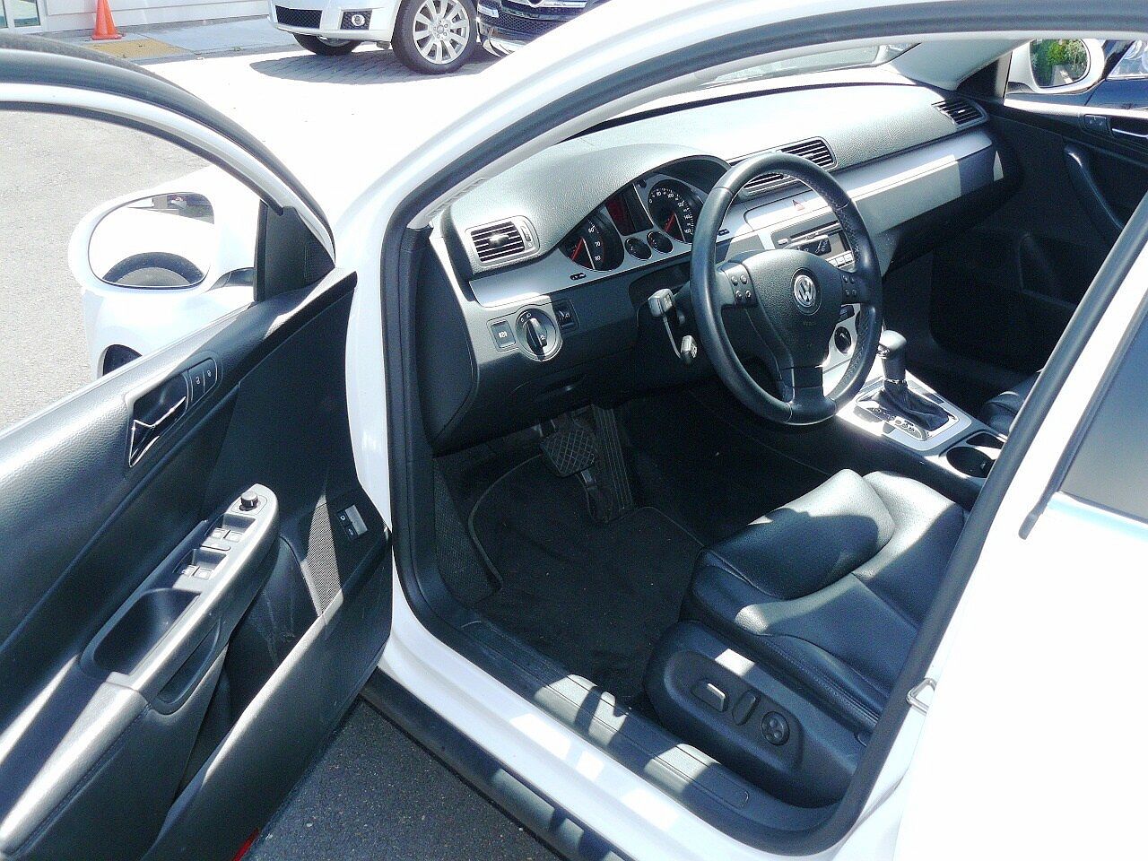 2008 Volkswagen Passat Komfort image 7
