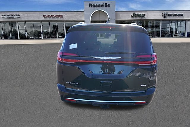 2026 Chrysler Pacifica