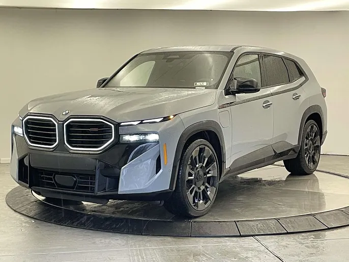 2025 BMW XM
