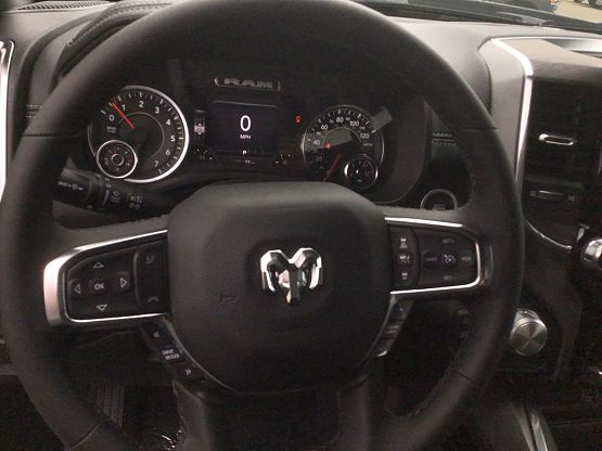 2025 Ram 1500 Laramie photo 11
