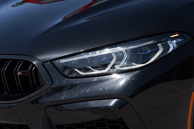 2023 BMW M8