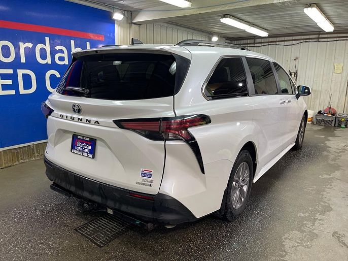 2022 Toyota Sienna