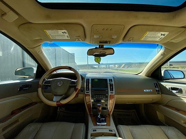 2011 Cadillac STS Luxury image 10