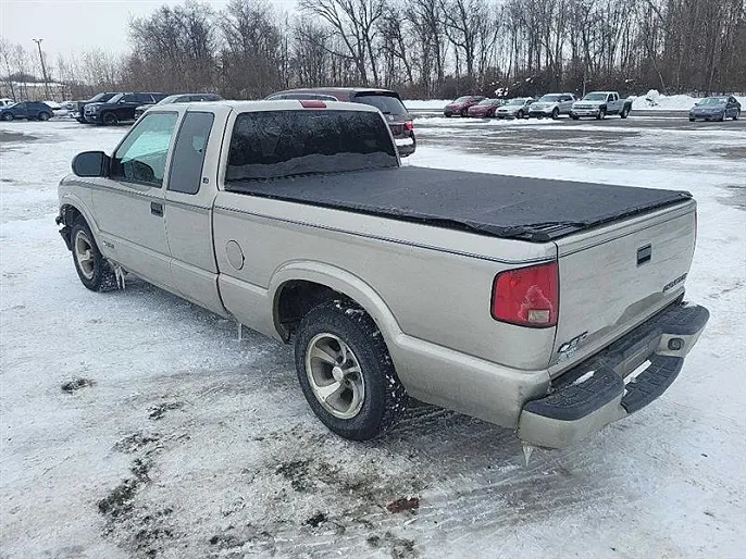 2000 Chevrolet S-10