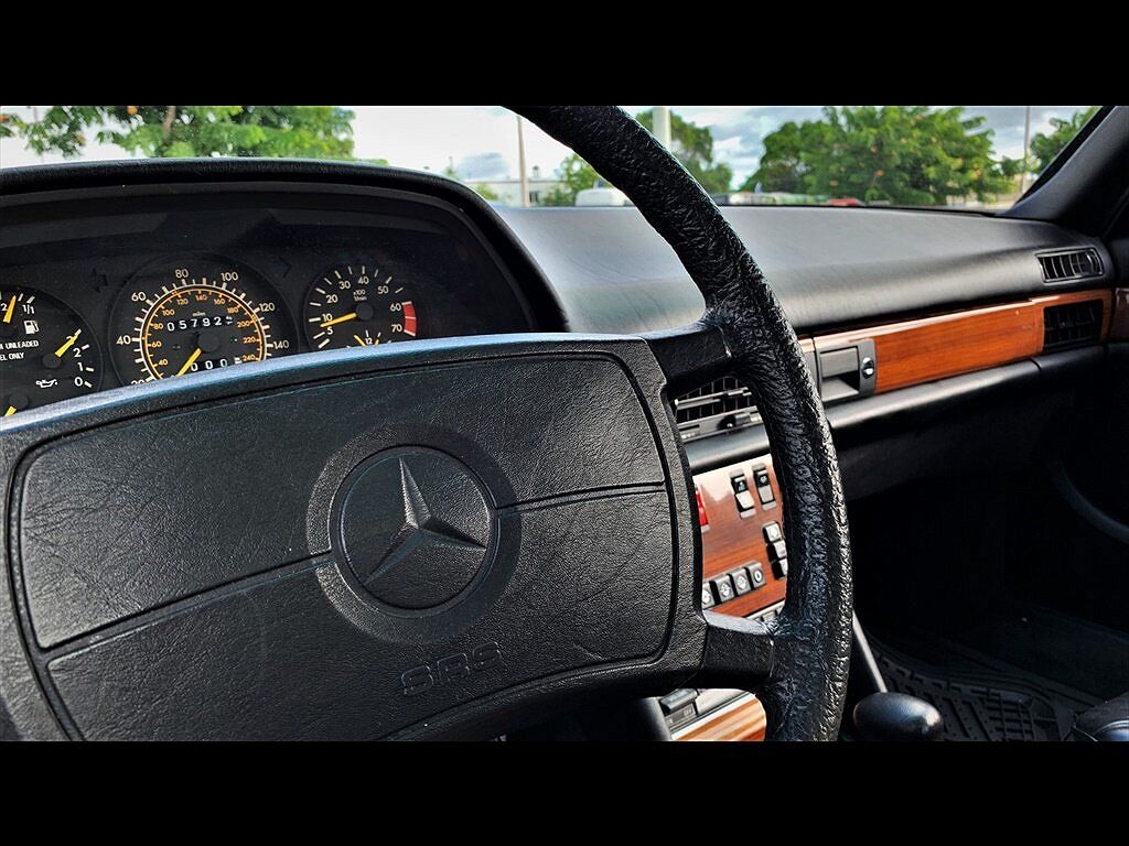 1987 Mercedes-Benz 420 SEL image 9