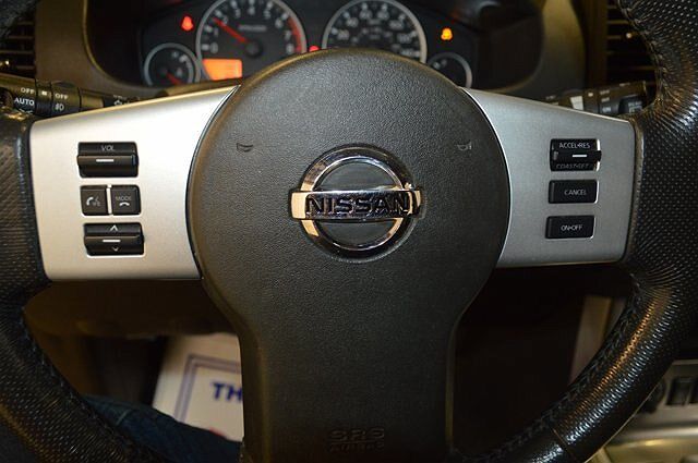2012 Nissan Pathfinder Silver Edition image 16