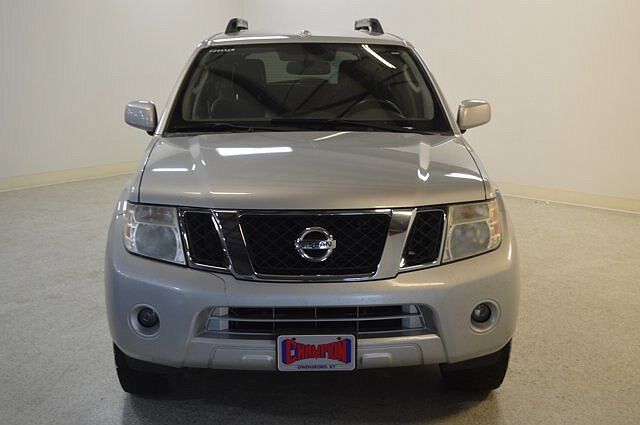 2012 Nissan Pathfinder Silver Edition image 7
