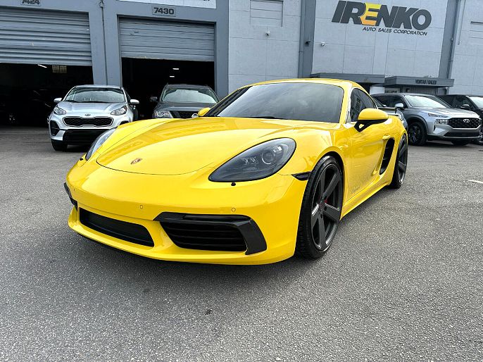 2018 Porsche 718 Cayman