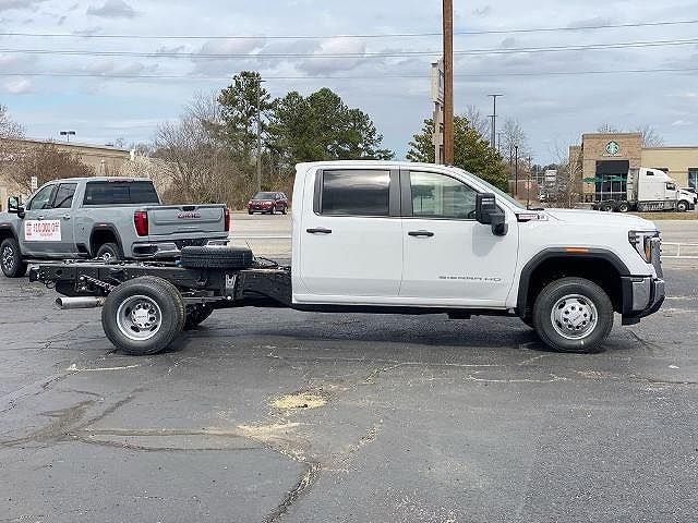 2025 GMC Sierra 3500HD