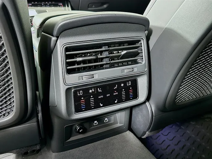 2026 Audi SQ8