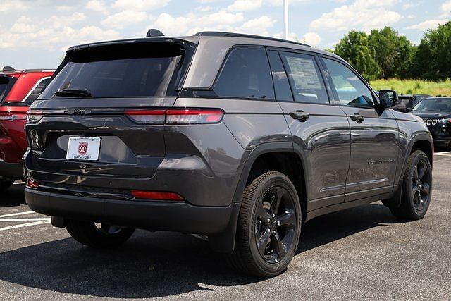 2025 Jeep Grand Cherokee