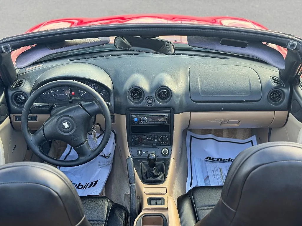 2000 Mazda Miata null image 5