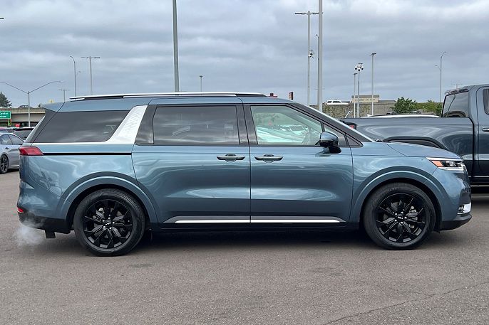 2024 Kia Carnival