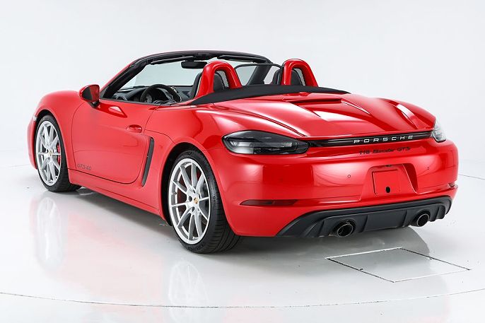 2022 Porsche 718 Boxster