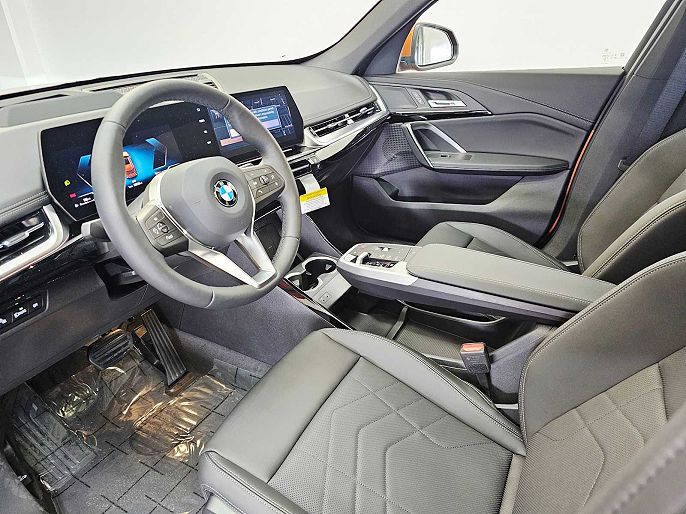 2025 BMW X1