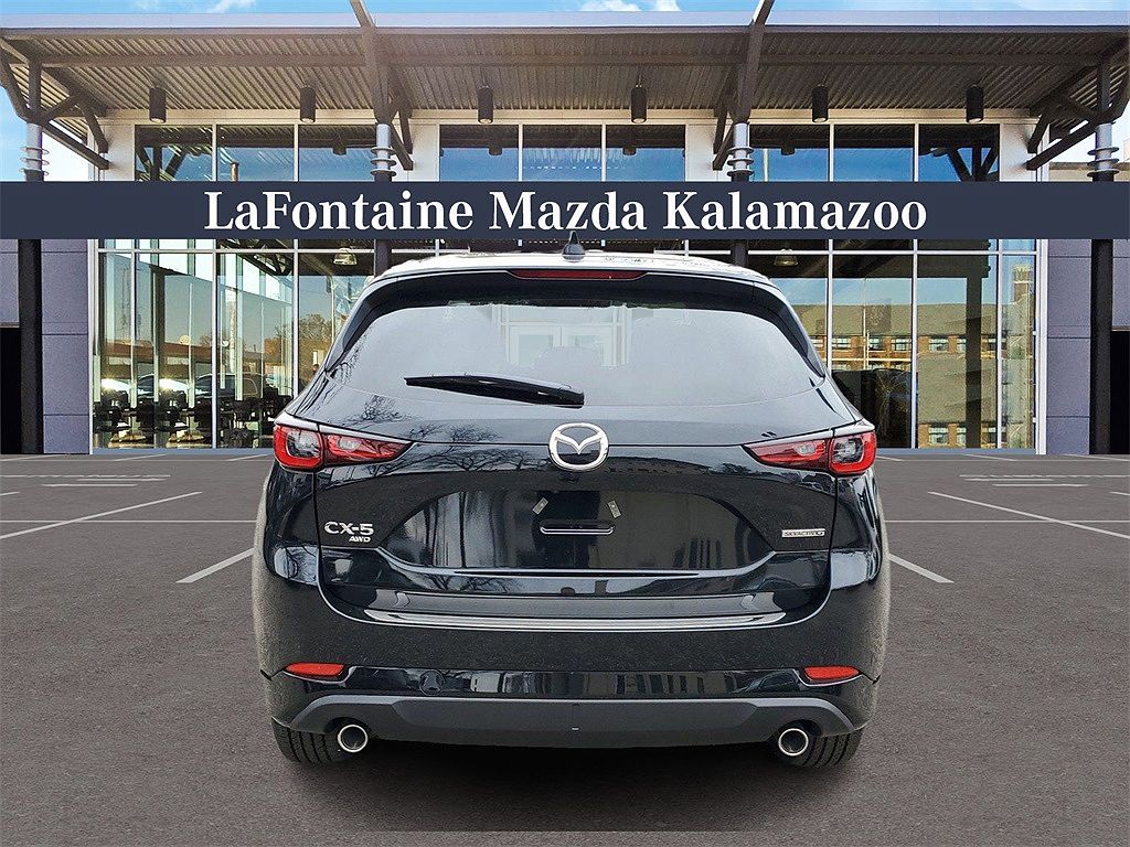 2024 Mazda CX-5 S image 4