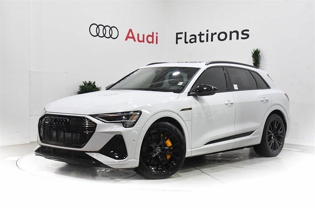 2023 Audi e-tron Chronos image 0