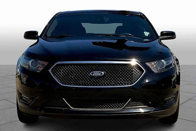 2018 Ford Taurus