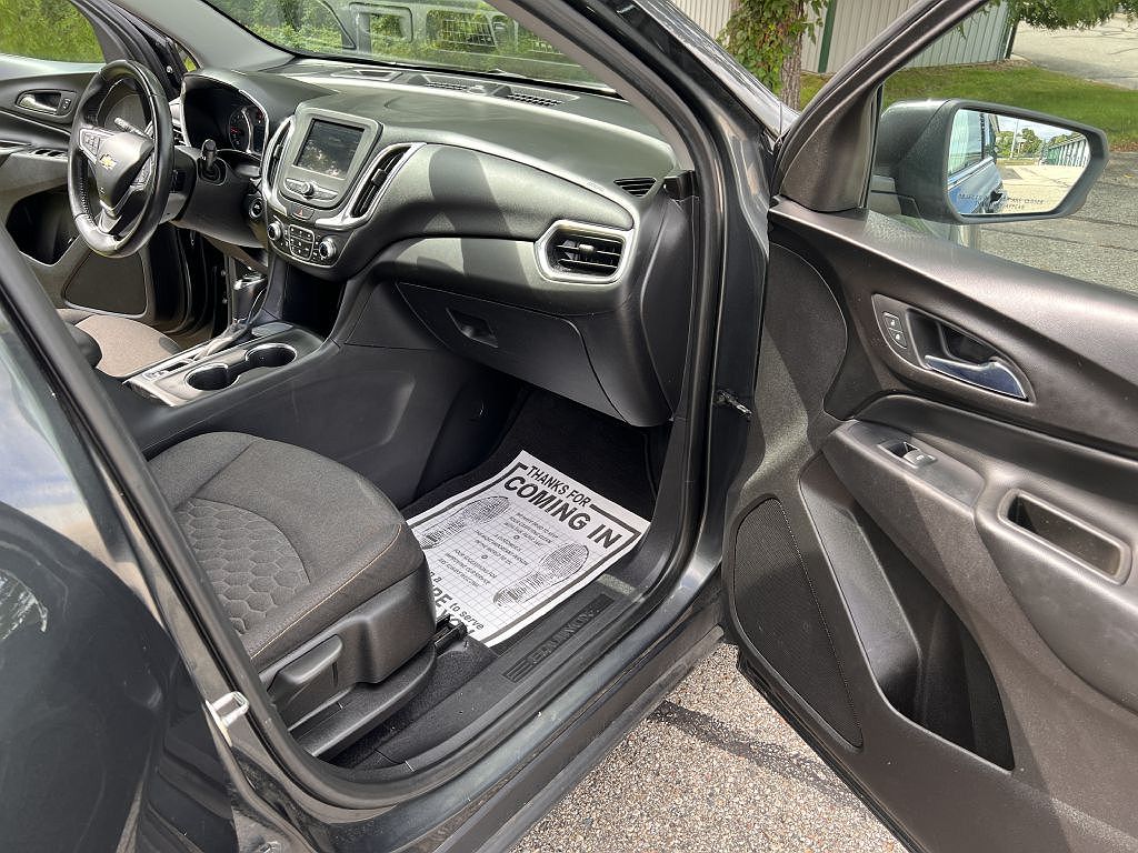 2019 Chevrolet Equinox LT image 14