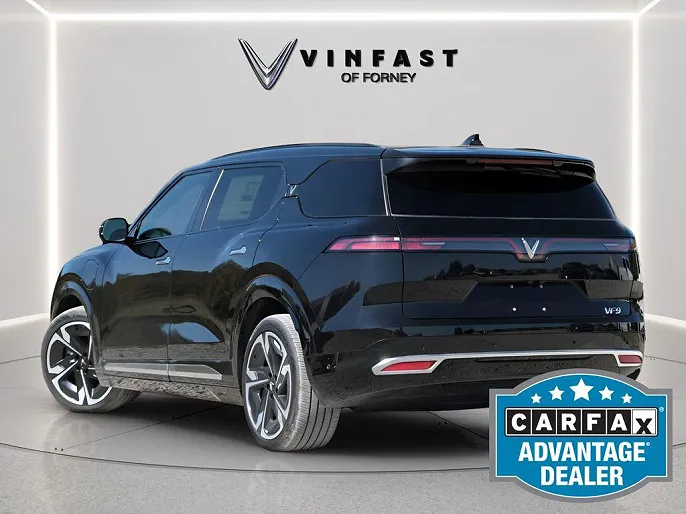 2024 VinFast VF9