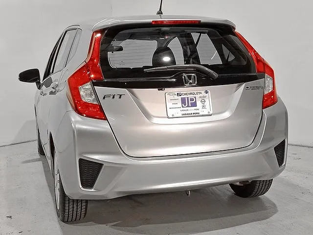 2017 Honda Fit LX image 3