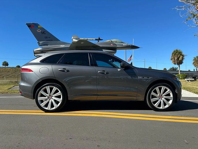 2018 Jaguar F-Pace