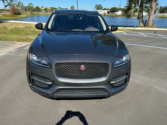 2018 Jaguar F-Pace