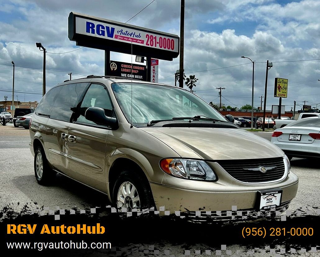 2003 Chrysler Town & Country EX image 0
