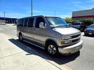 2001 Chevrolet Express 1500 image 9