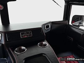 2001 AM General Hummer
