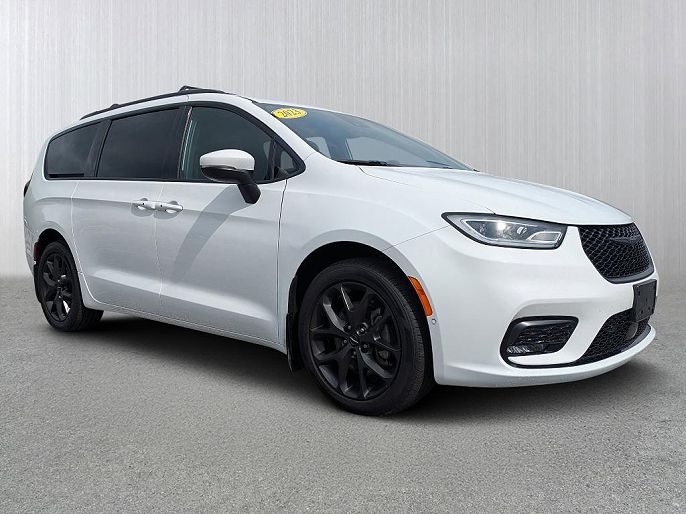 2023 Chrysler Pacifica