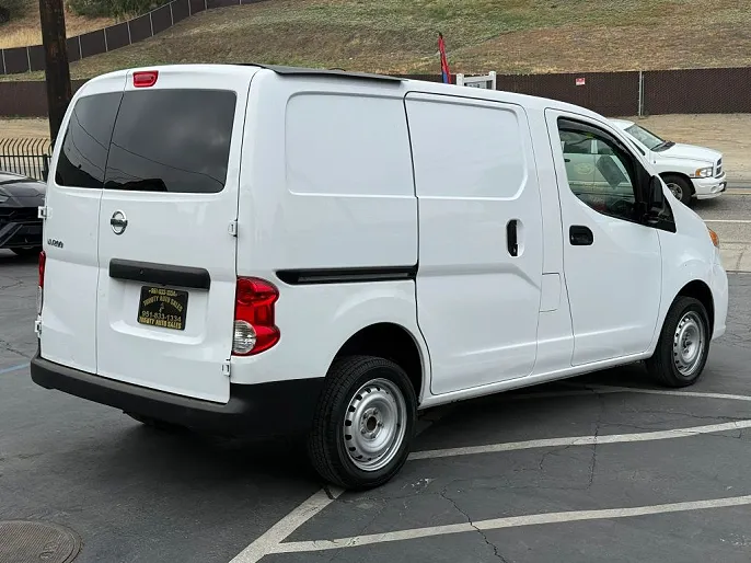 2021 Nissan NV200