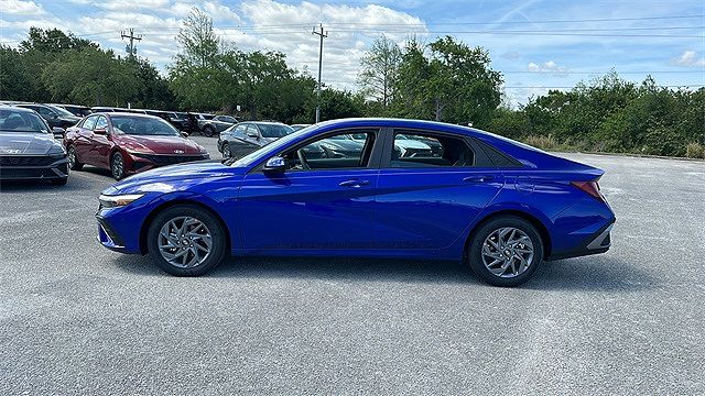 2024 Hyundai Elantra