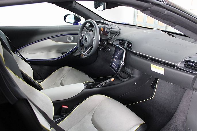 2025 Mclaren Artura