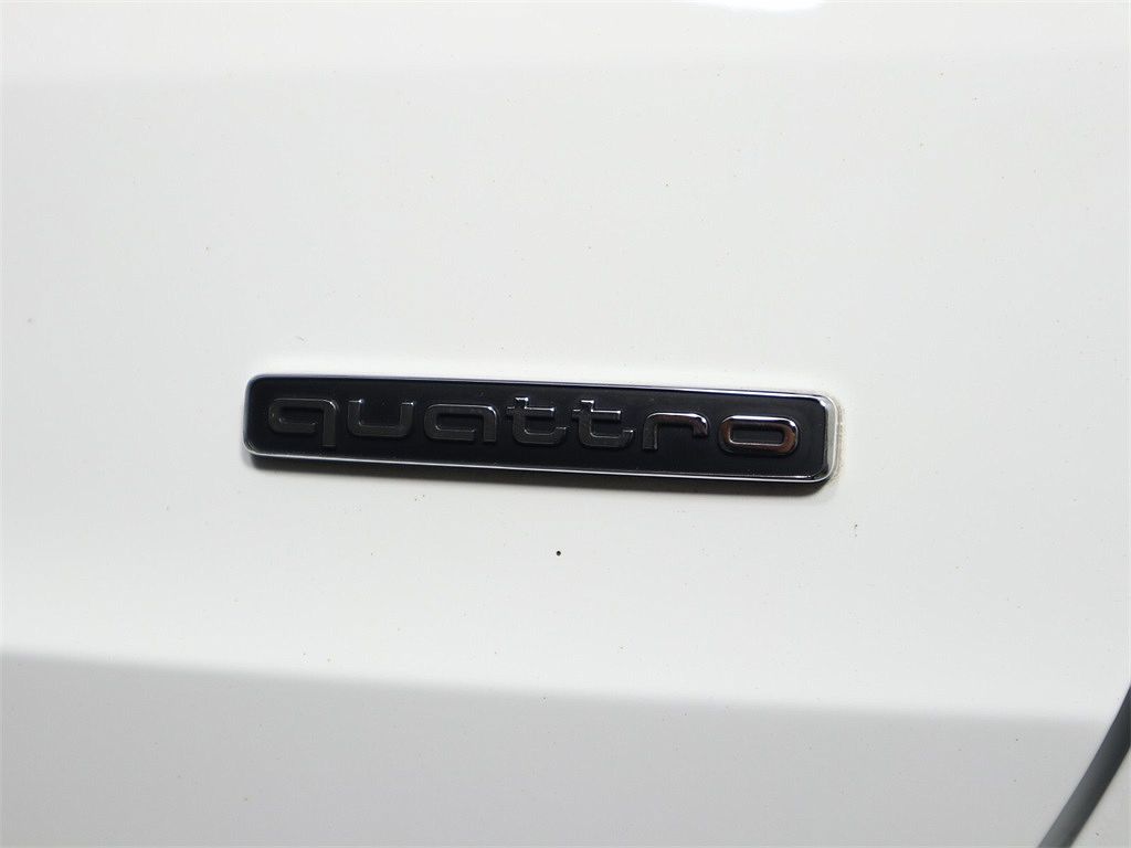 2020 Audi Q3 Premium image 4