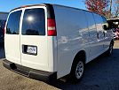 2010 Chevrolet Express 1500 image 5