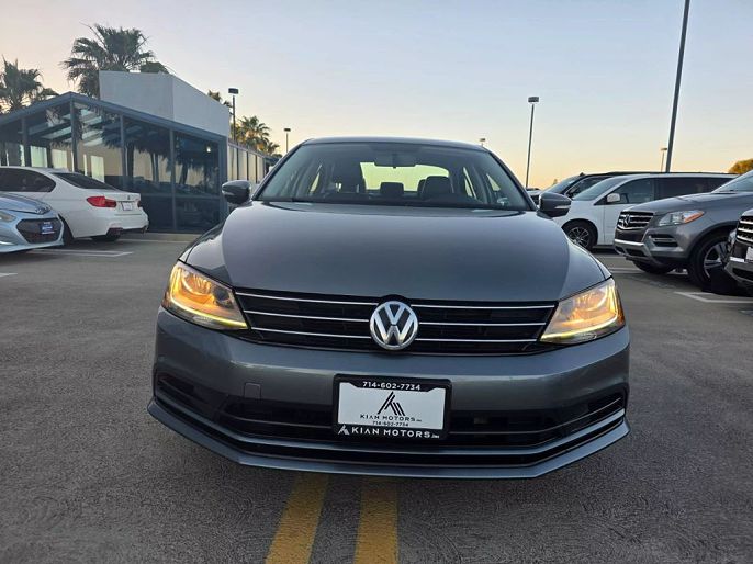 2017 Volkswagen Jetta
